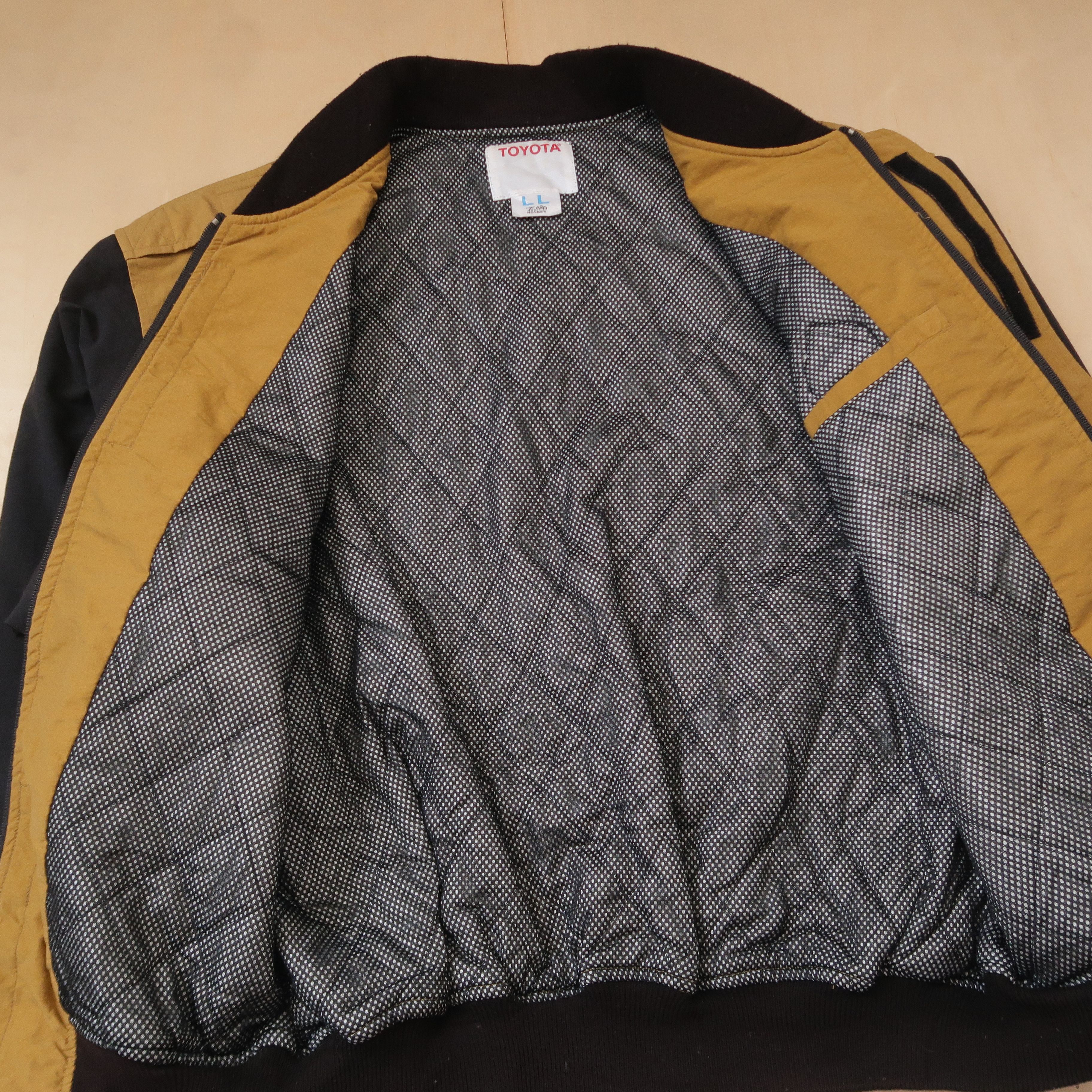 Japanese Brand Vintage 90s Toyota TRD Techno Bomber Jacket Big Logo Size US L / EU 52-54 / 3 - 12 Thumbnail