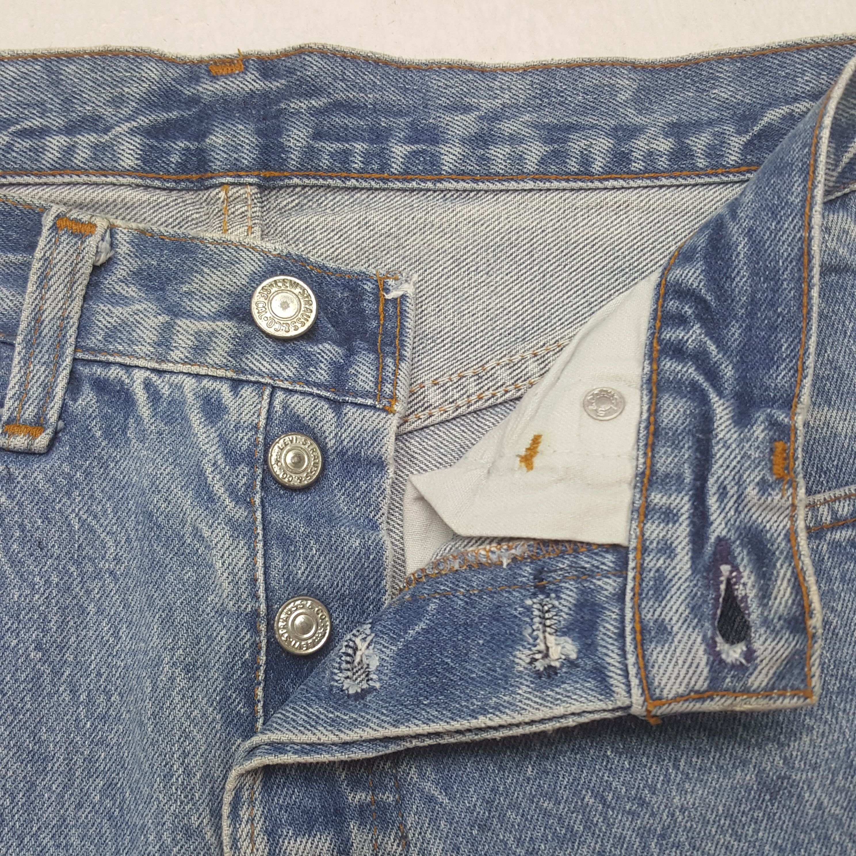 Levi's Vintage Levi's 501 Denim Jeans Size US 29 - 12 Thumbnail