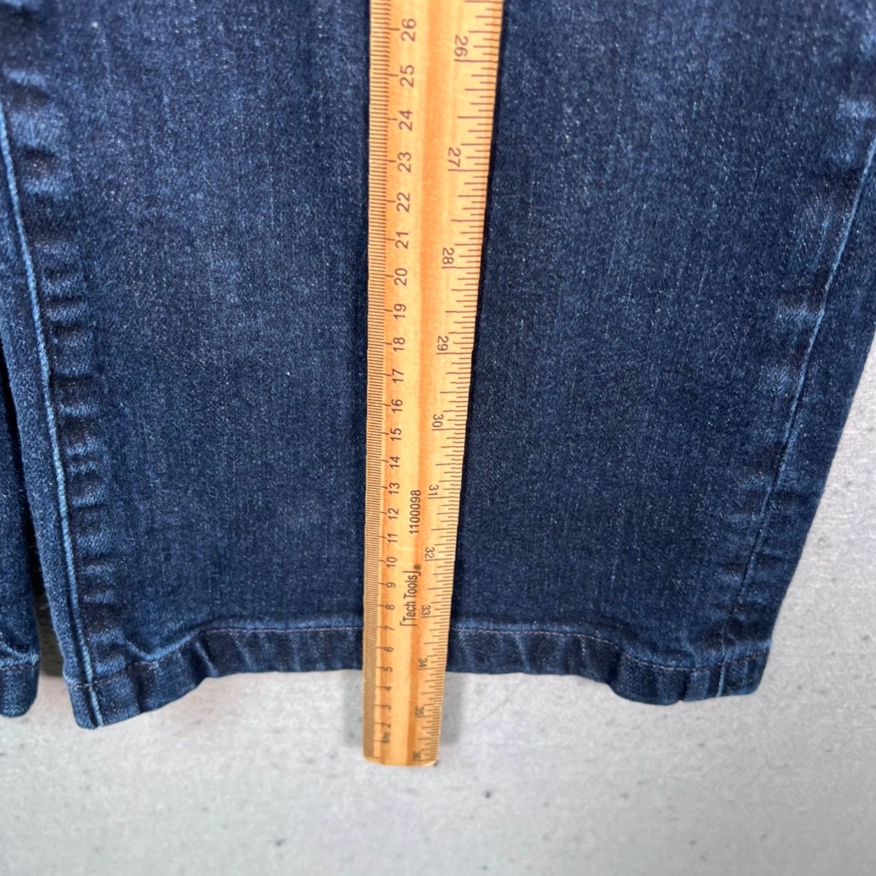 Gap **Womens Gap 1969 Size 26R Dark Wash Denim High Rise Wide Leg Jeans** User: **Gap 1969 Womens Size 26R Dark Wash Denim High Rise Wide Leg Jeans** Size 26" / US 2 / IT 38 - 6 Thumbnail