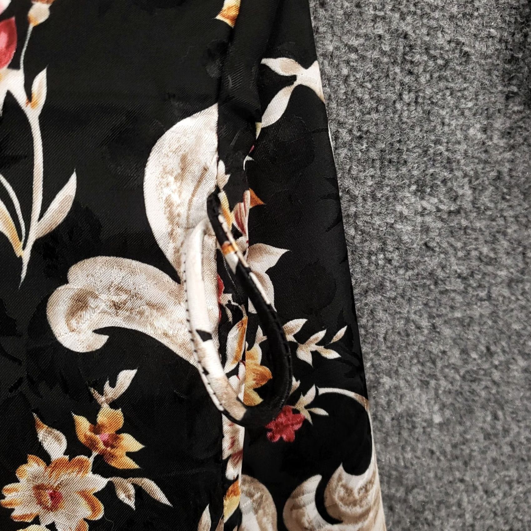 Vintage VINTAGE LA Intimates Robe Womens XL Black Floral Kimono Waist Tie Long Sleeve Size XL / US 12-14 / IT 48-50 - 7 Thumbnail