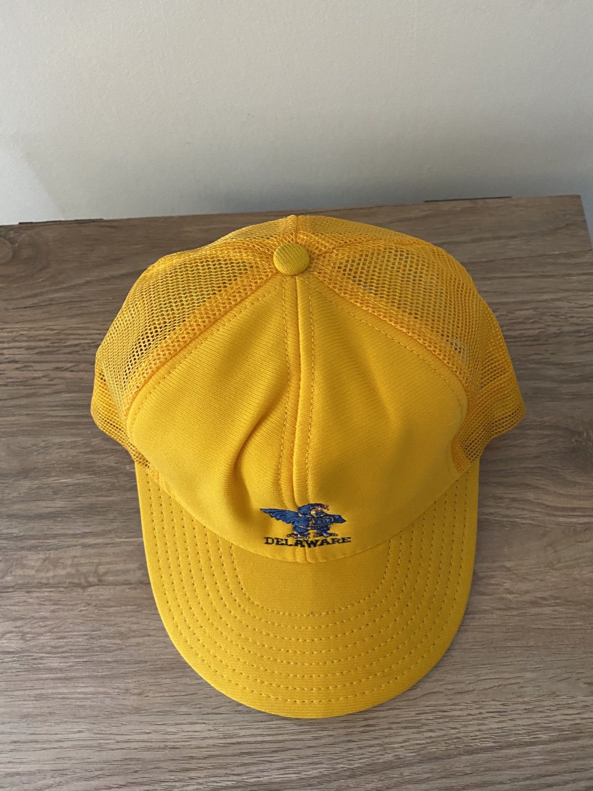 NCAA Vintage 80’s Delaware Fightin’ Blue Hens Trucker Hat Cap Size ONE SIZE - 4 Thumbnail