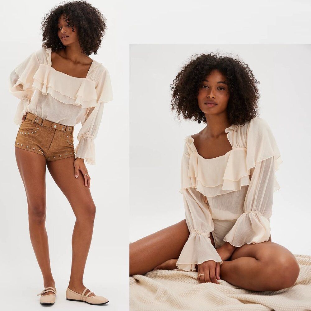 Free People NWT New $98 Free People Give Me Drama Ivory Bodysuit Size M Size M / US 6-8 / IT 42-44 - 2 Thumbnail