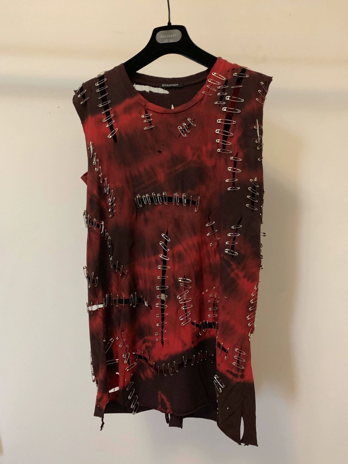 Balmain Balmain CD Archive Pin Distressed Burned Stars Stripes Tee Size XS / US 0-2 / IT 36-38 - 5 Thumbnail