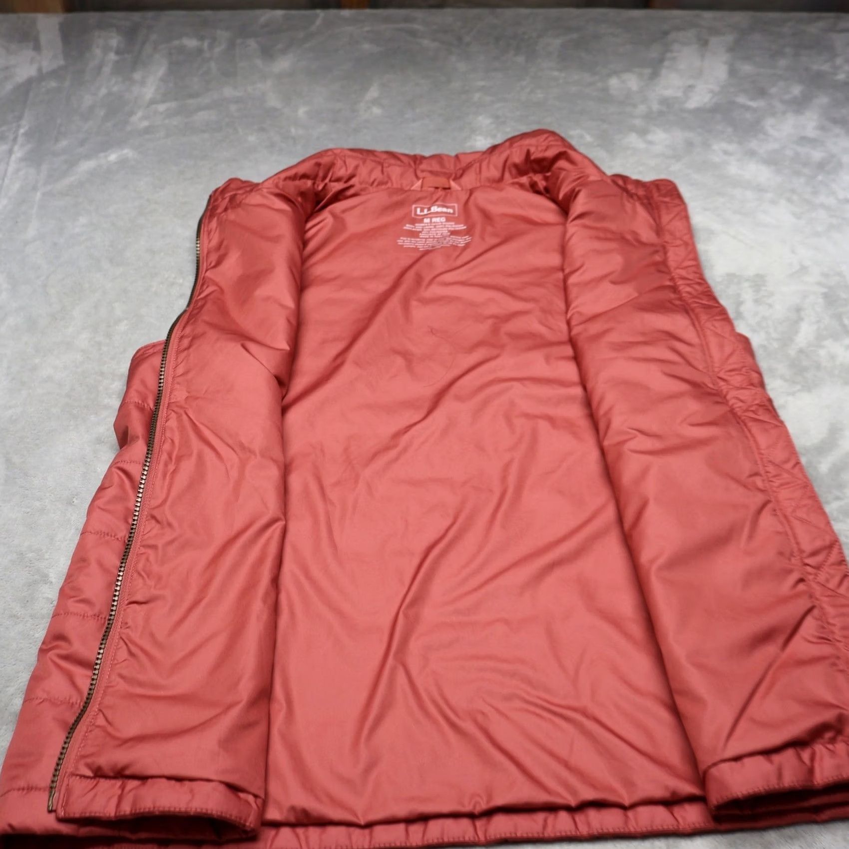 Vintage LL Bean Mountain Classic Puffer Vest Womens Medium Rose Light Insulated Pack Size M / US 6-8 / IT 42-44 - 5 Thumbnail