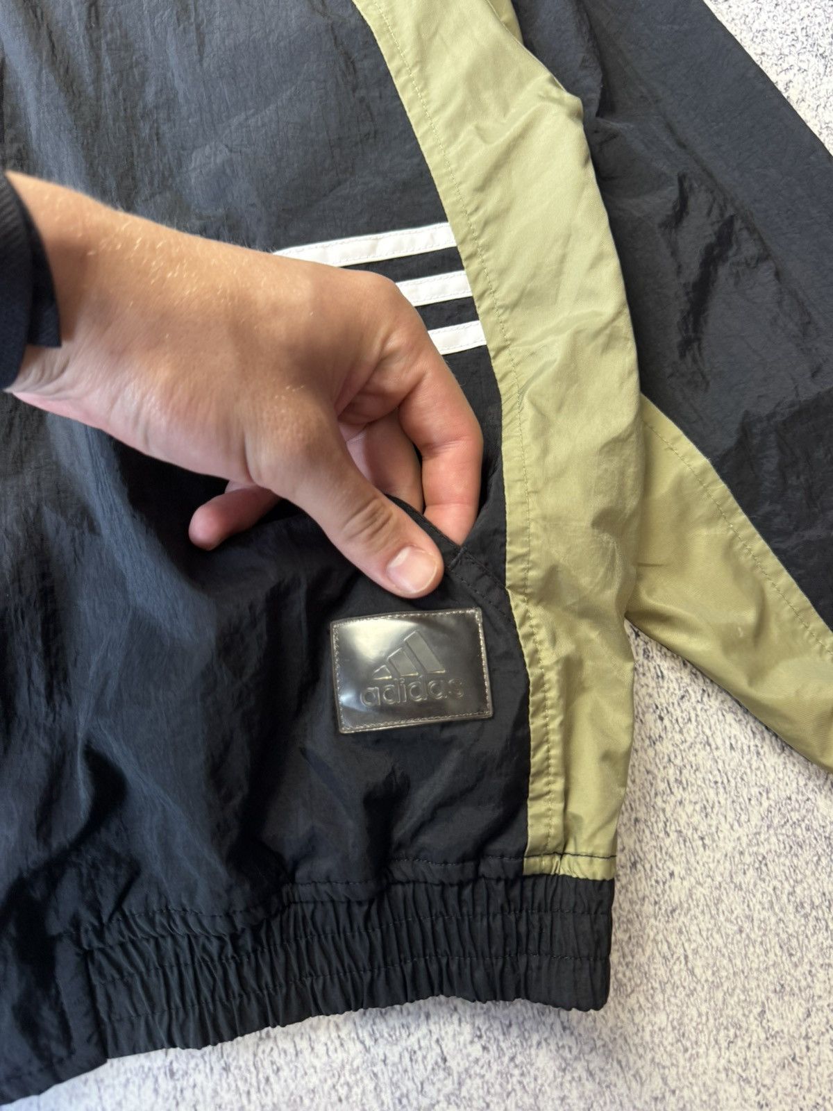 Adidas Vintage Adidas Track Jacket Nylon Y2K Size US L / EU 52-54 / 3 - 13 Thumbnail