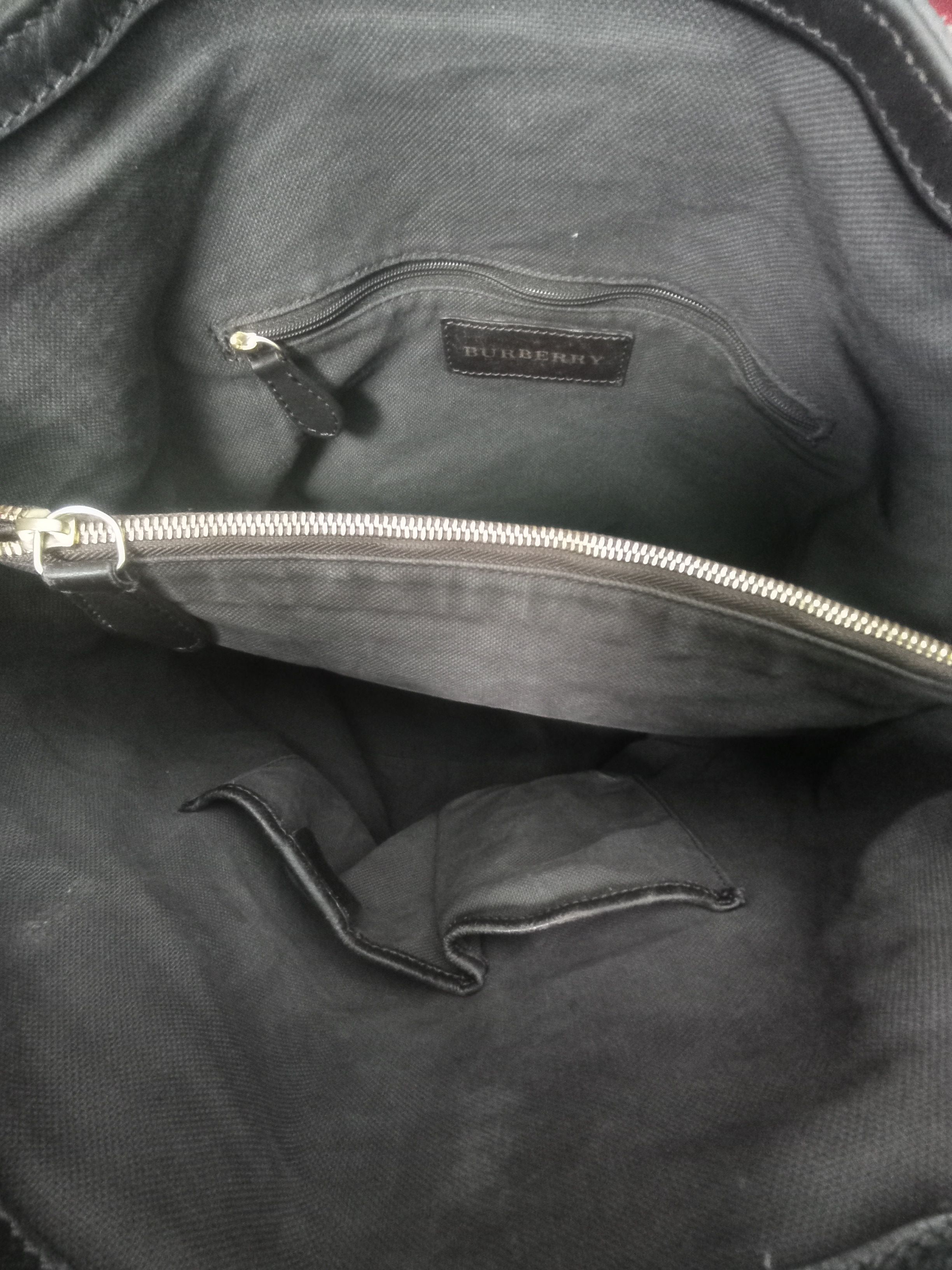 Burberry × Vintage Vintage streetwear Y2K luxury Burberry bag Size ONE SIZE - 8 Thumbnail