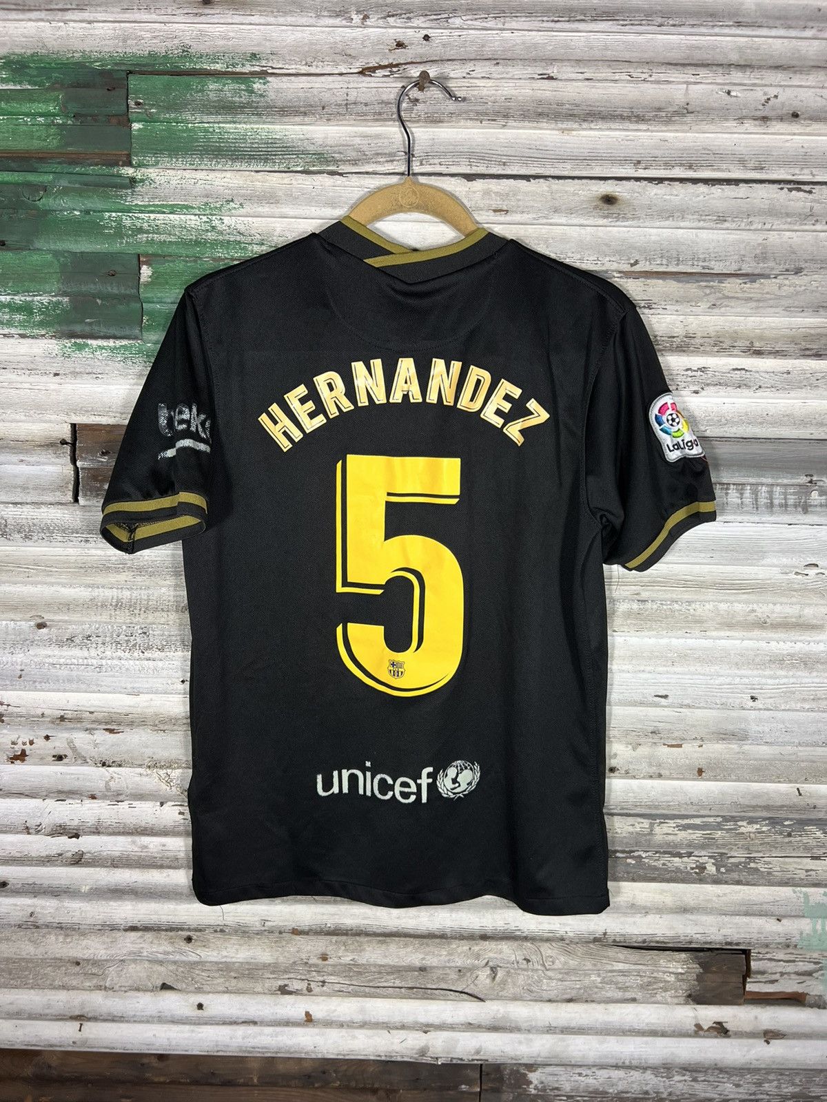 Nike Nike Barcelona 20/21 Jersey Hernandez Size US M / EU 48-50 / 2 - 2 Thumbnail