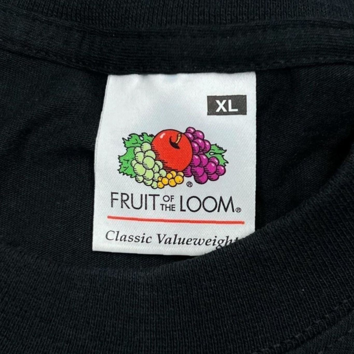 Fruit Of The Loom Vintage Cliff Richard Live And Kicking Tour T-Shirt XL Black Men Short Sleeve Cotton Graphic Print Front Back Logo 2004 Pop Rock Band Gift Shirt Size US XL / EU 56 / 4 - 3 Thumbnail