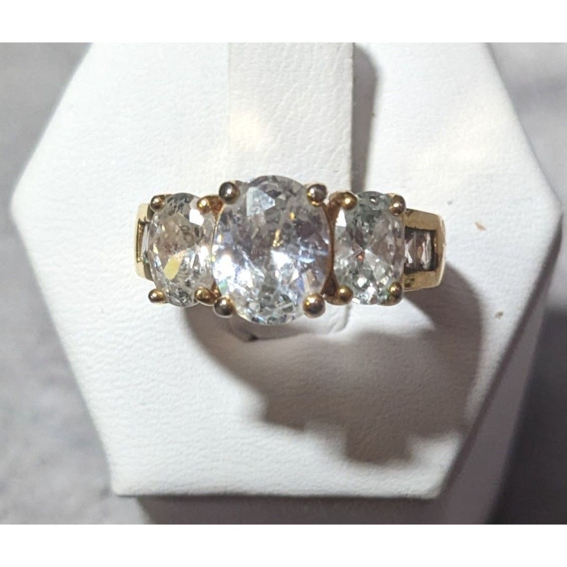 Other Glamorous Bright Gold Tone Large Three Stone Cubic Zirconia Size ONE SIZE - 1 Thumbnail