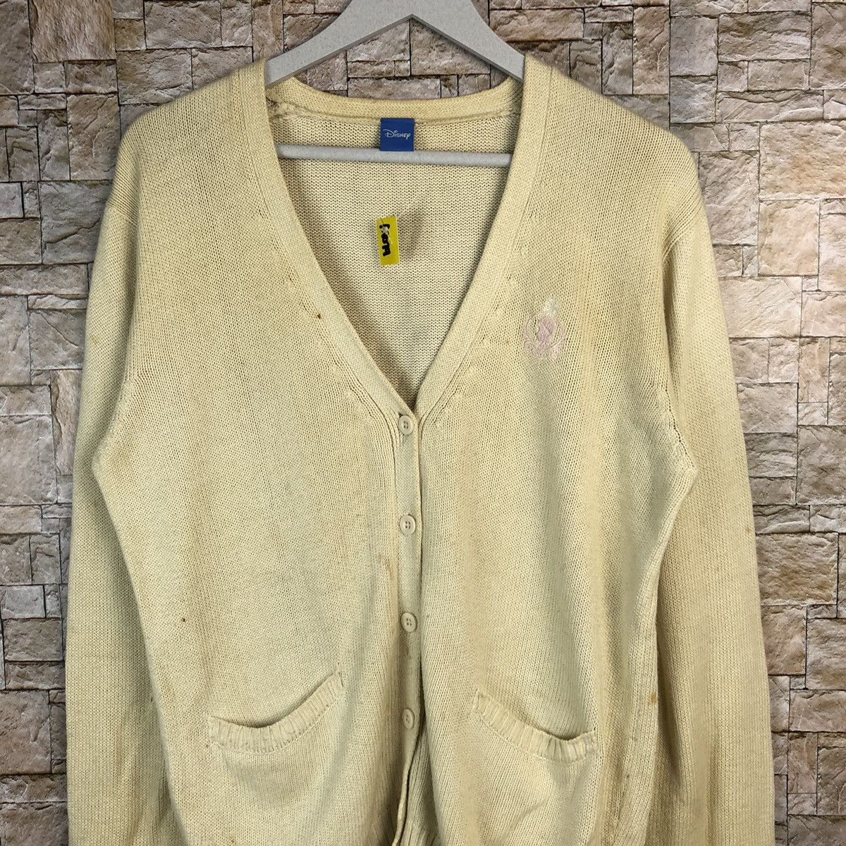 Disney Disney White vintage Cardigan Knitwear #A1079 Size US L / EU 52-54 / 3 - 5 Thumbnail