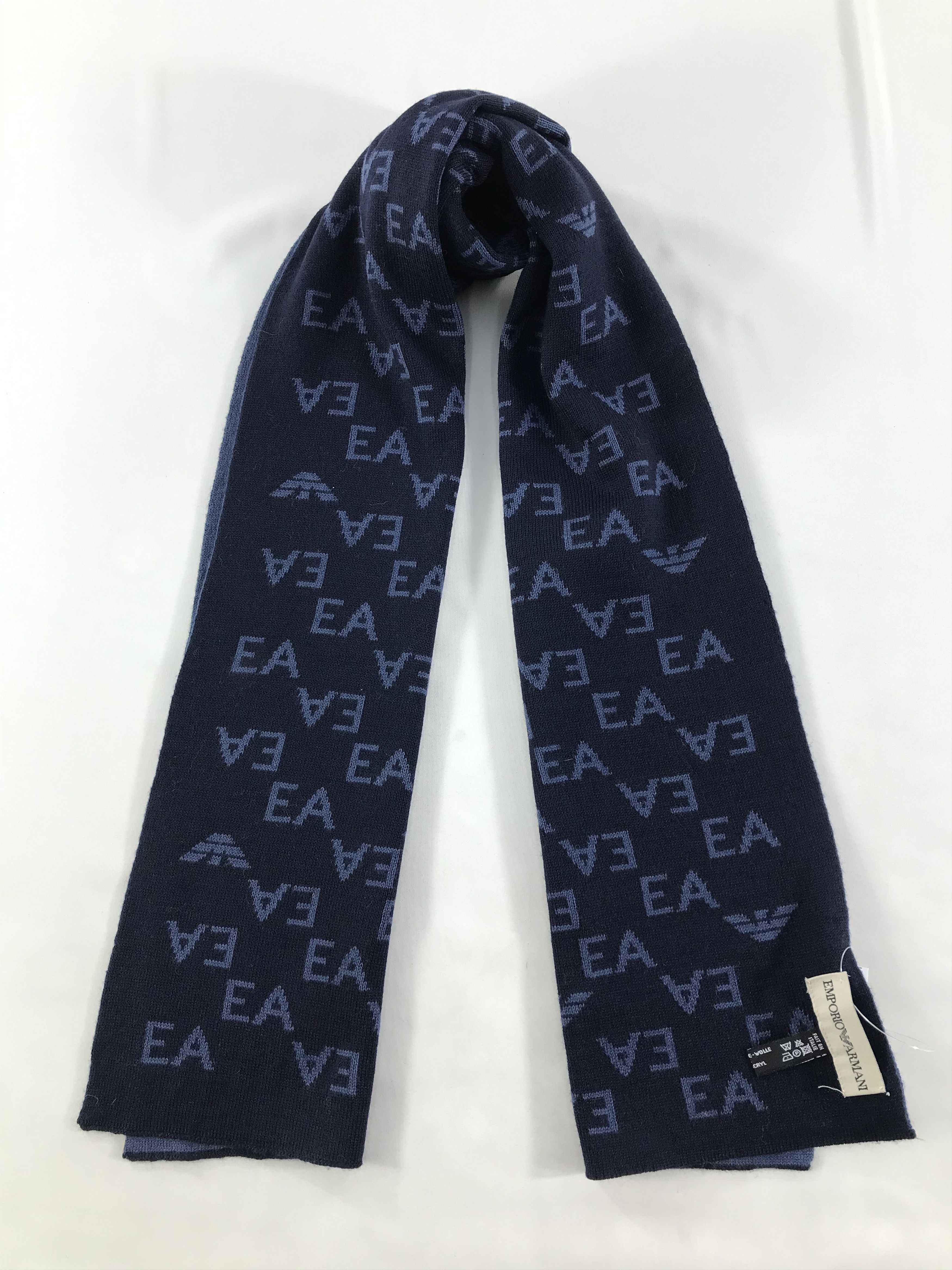 Emporio Armani Vintage Emporio Armani Scarf/Muffler/Neckwear MF1336 Size ONE SIZE - 1 Thumbnail