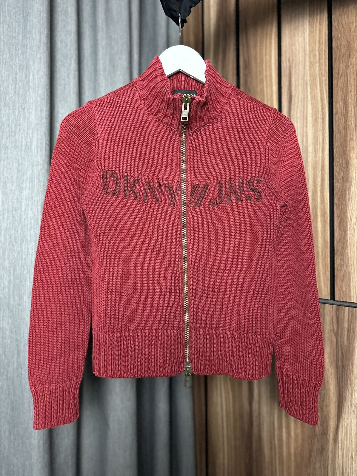 image of Coloured Cable Knit Sweater x Dkny Cable Knitted Pullover Cropped Sweater in Some Red, Women's (Siz