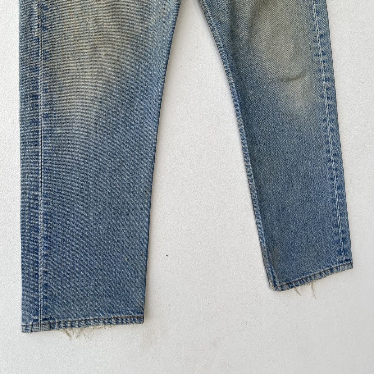 Levi's Vintage 90s Levi's 501xx Denim Jeans Thrashed Distressed Size US 33 - 5 Thumbnail