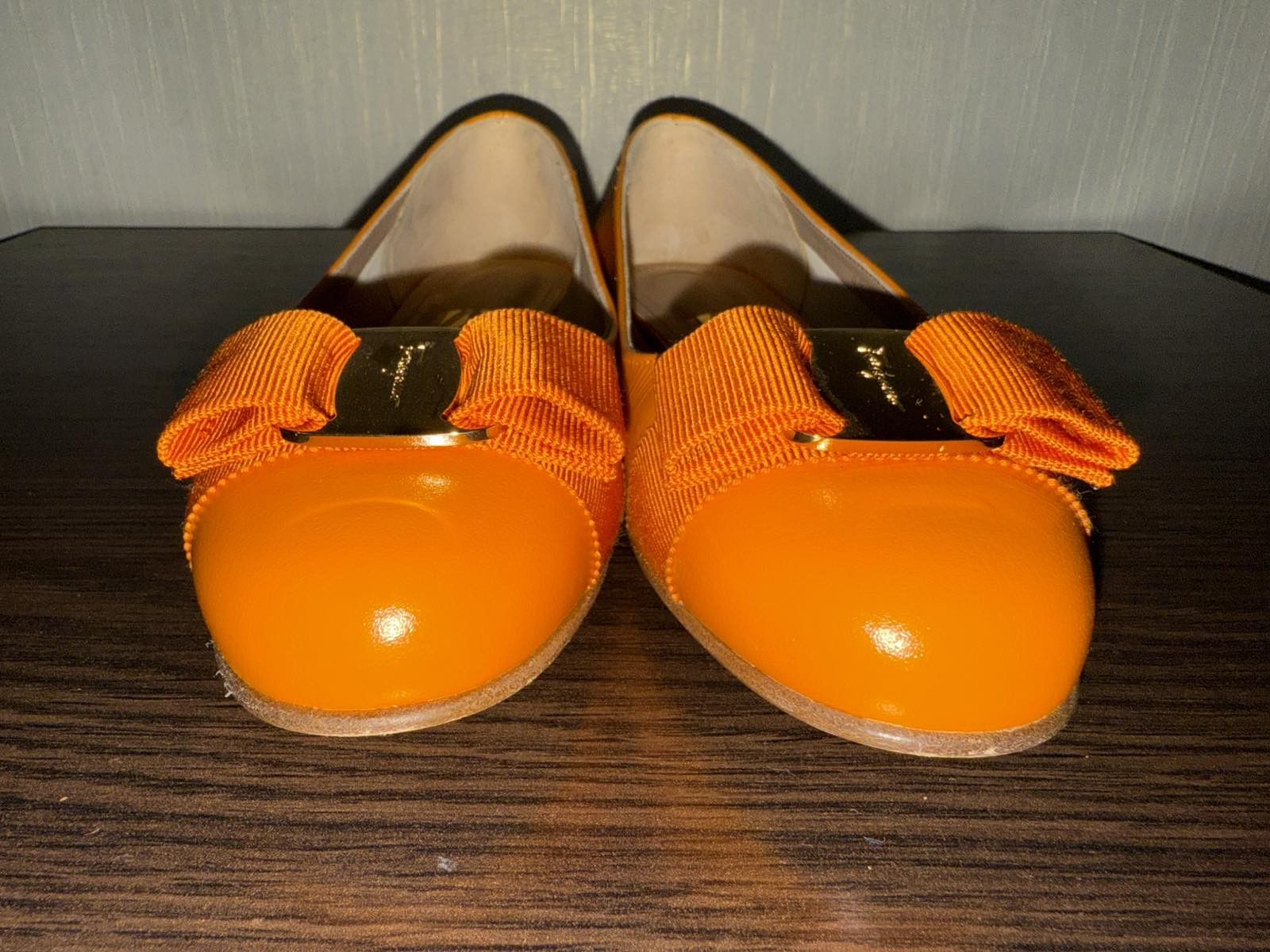 Salvatore Ferragamo Salvatore Ferragamo Vara lether ballet flats Size US 4.5 / IT 34.5 - 2 Thumbnail