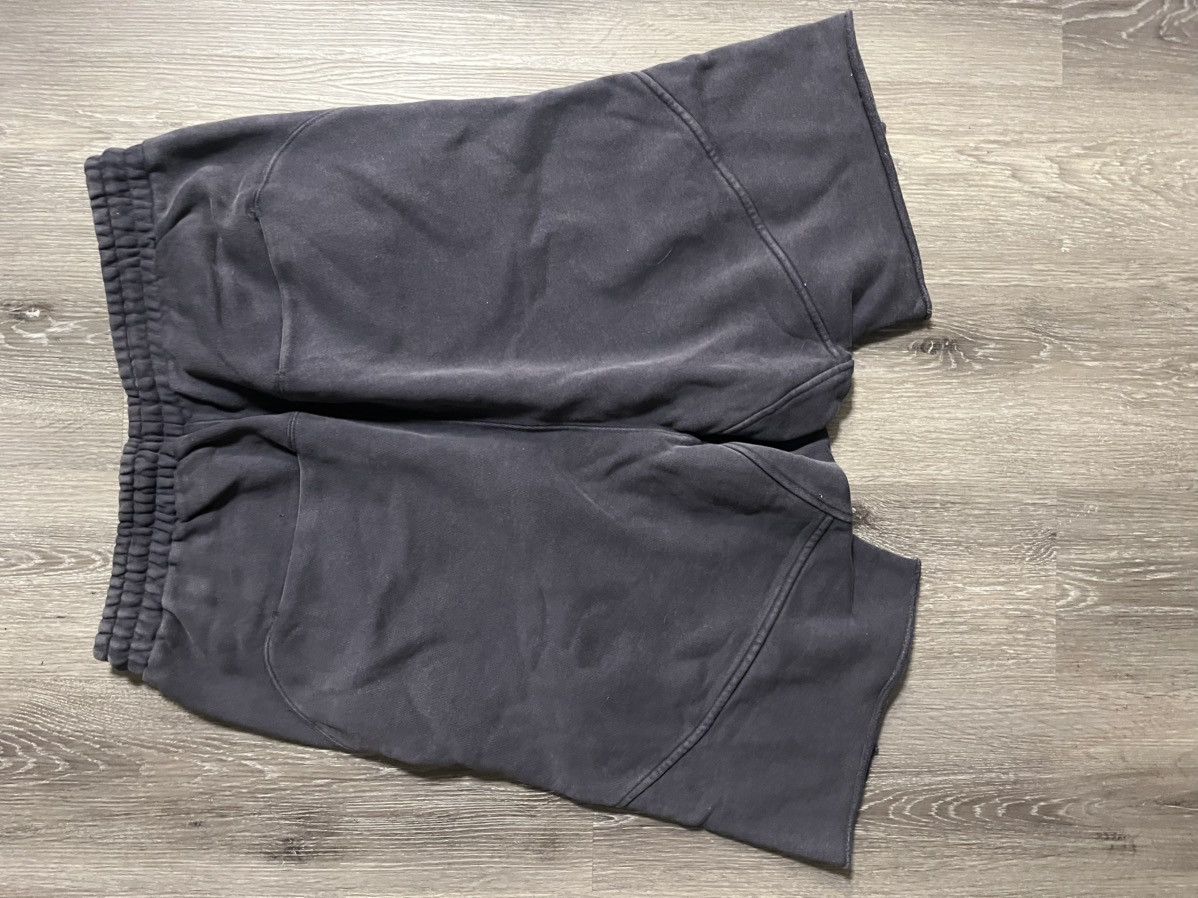 Entire Studios Entire studio drop shorts Size US 31 - 2 Thumbnail