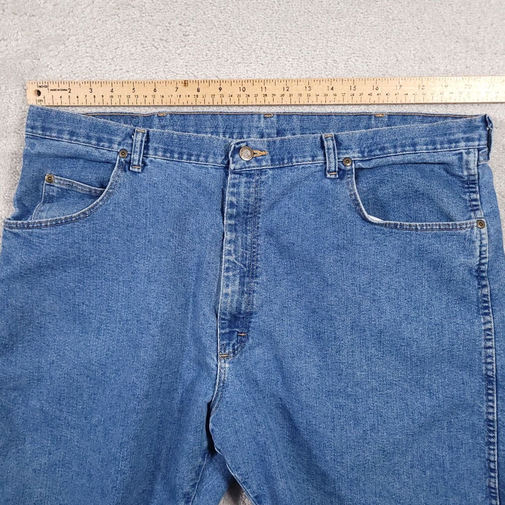 Wrangler Wrangler Denim Jean Shorts Mens 42 Raw Hem 9" Inseam Blue Casual Workwear Outdoor American Size US 42 / EU 58 - 7 Thumbnail