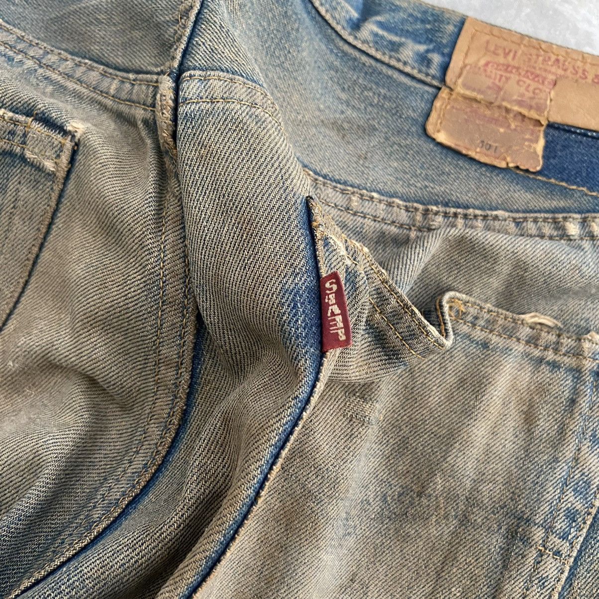 Levi's Thrashed! Vintage 90’s Levis 501 Big E Selvedge Jeans Size US 32 / EU 48 - 22 Thumbnail