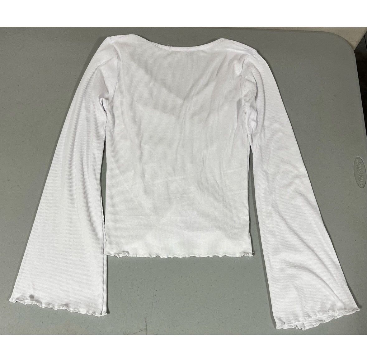 PRINCESS POLLY White Ruched V-Neck Long Sleeve Shirt Top Blouse Tee Size M🤍 Size M / US 6-8 / IT 42-44 - 3 Thumbnail
