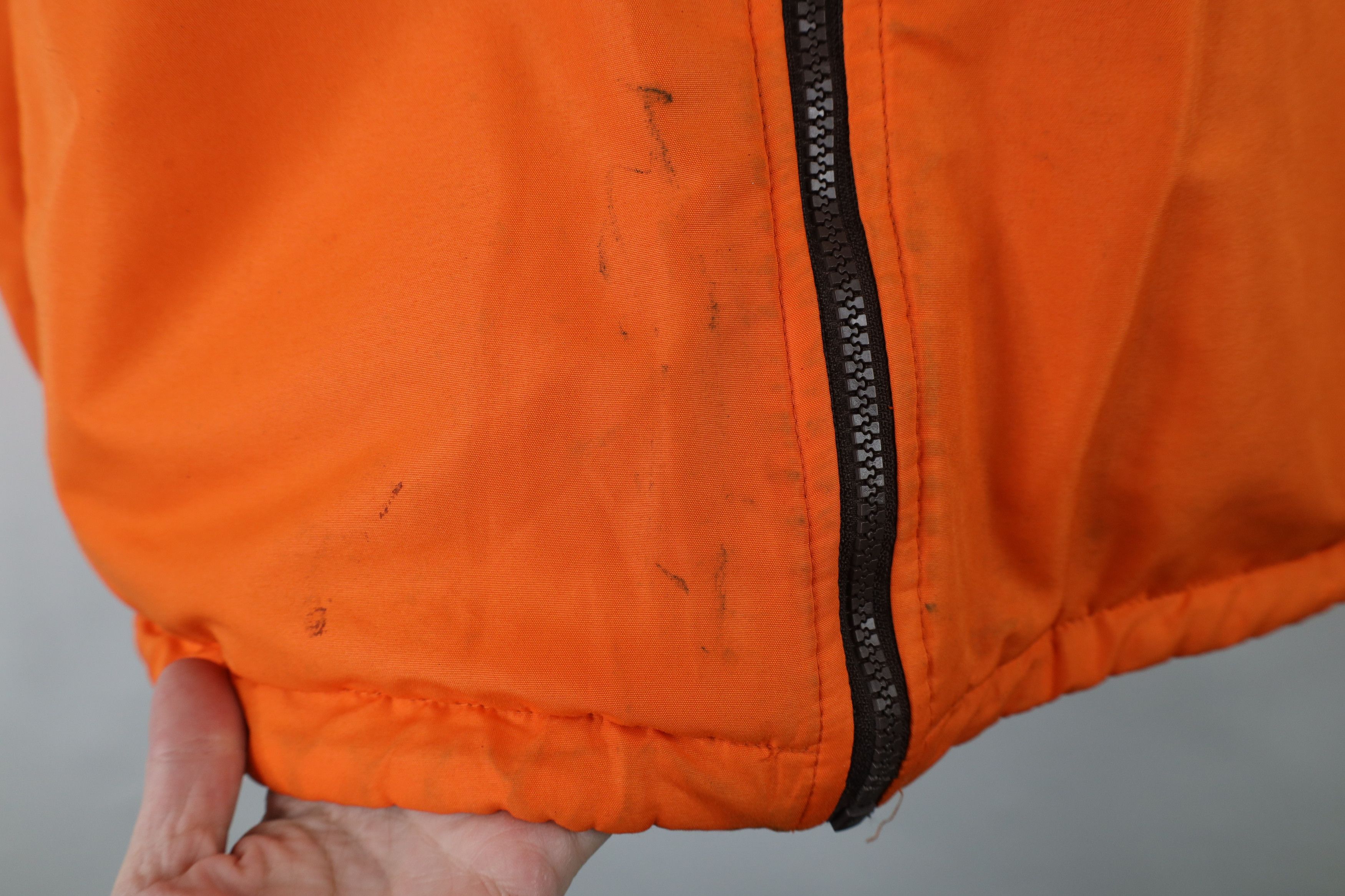 Vintage Vintage NFL Reversible Cleveland Browns Football Vest Jacket Size US XL / EU 56 / 4 - 5 Thumbnail