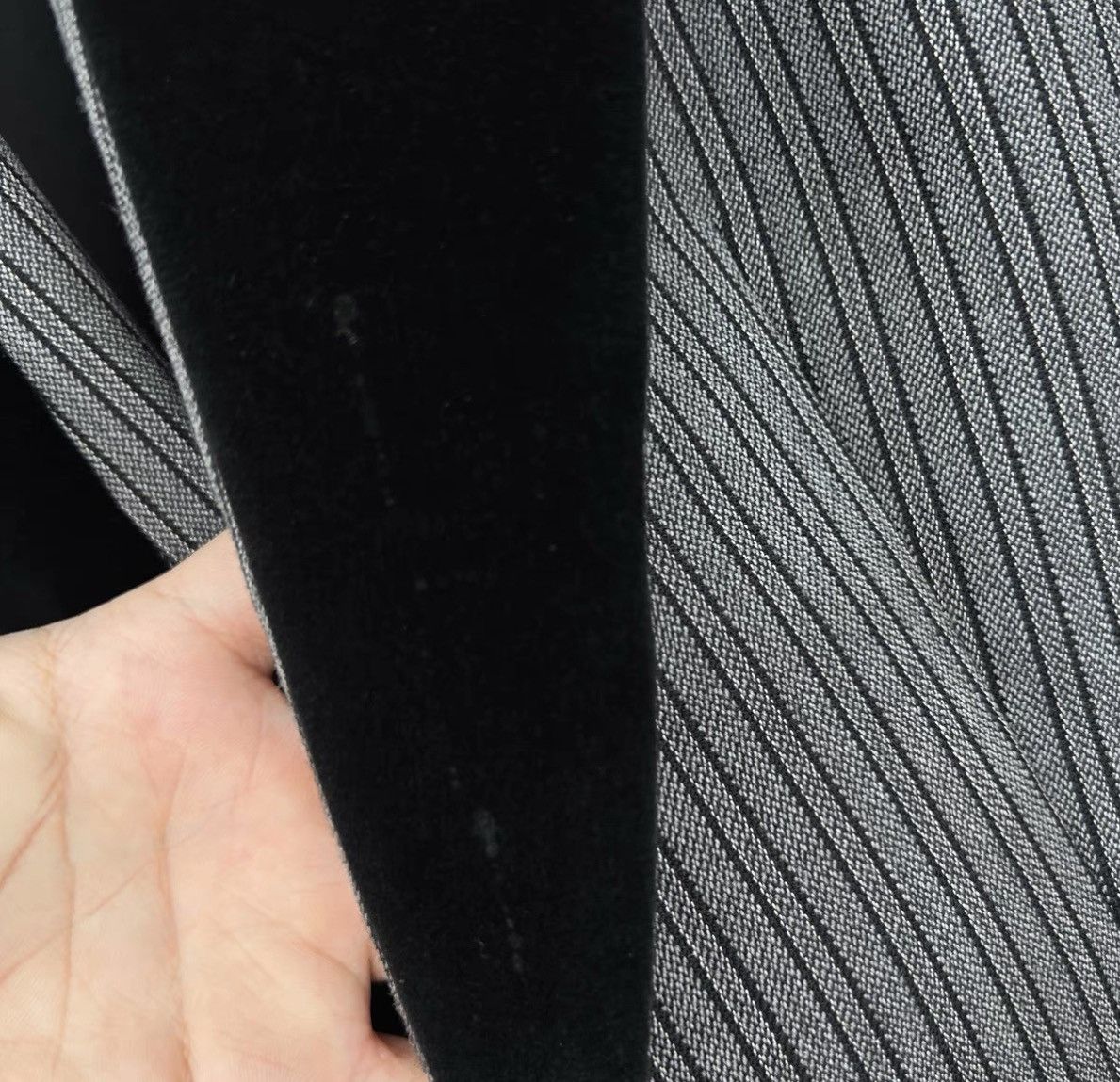 Dolce & Gabbana Dolce & Gabbana Runway Gray Striped Wool Smoking Jacket Size XS / US 0-2 / IT 36-38 - 5 Thumbnail