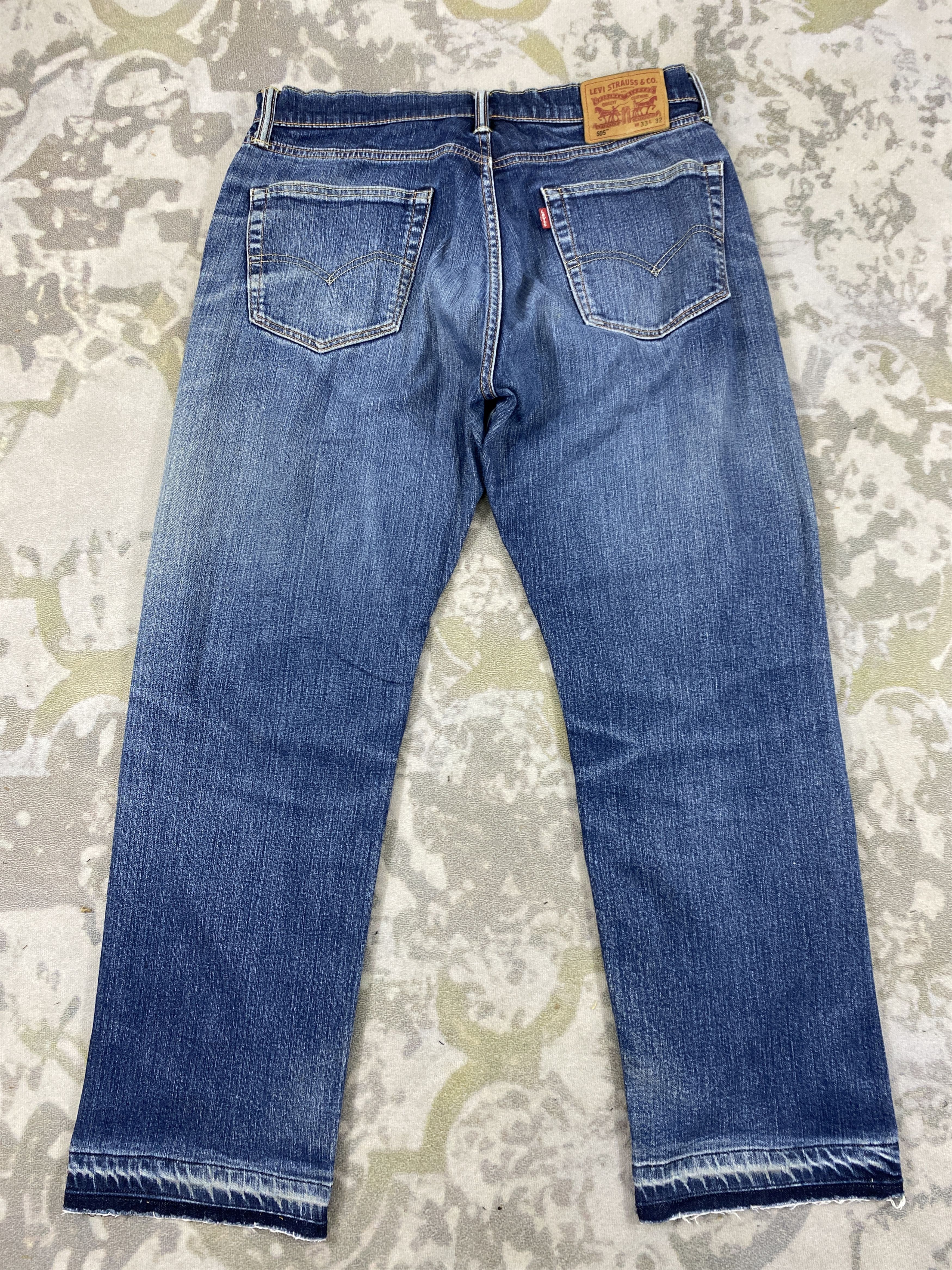 Levi's × Vintage Distressed Blue Vintage Levi's 505 Jeans 34x29 Denim- JN3755 Size US 34 / EU 50 - 2 Thumbnail