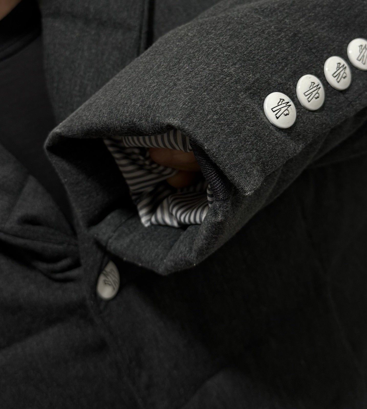 Moncler Gamme Bleu Moncler Gamme Bleu Wool Mens Down Coat Puffer Jacket size 5 Size US XL / EU 56 / 4 - 11 Thumbnail