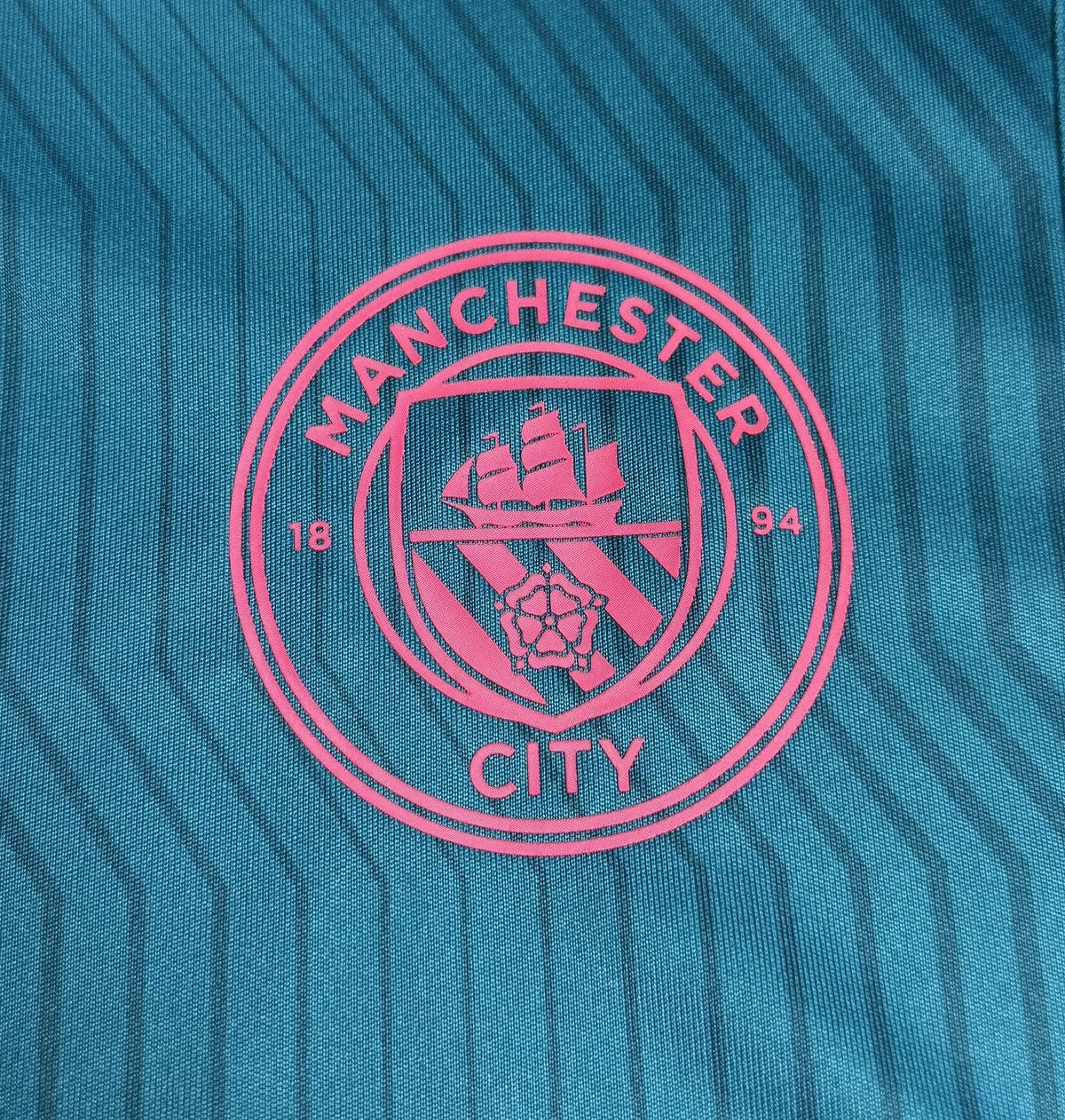 Puma Manchester United 2021 2022 Training Shirt Jersey Puma Size US S / EU 44-46 / 1 - 6 Thumbnail