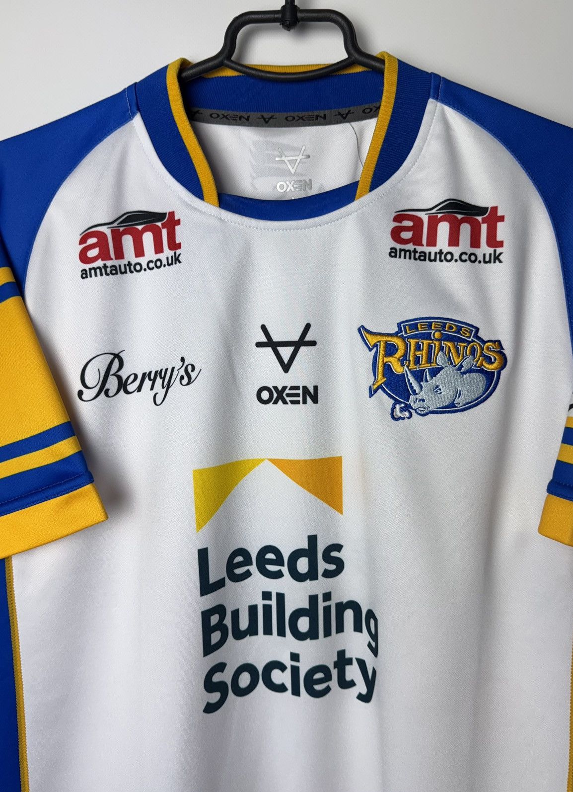 Vintage Leeds Rhinos 2024 Home Rugby Shirt Jersey Oxen Size US M / EU 48-50 / 2 - 3 Thumbnail