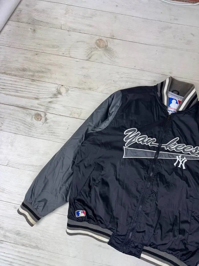 New York Yankees Vintage New York Yankees MLB Bomber Jacket 90s Big Logo Size US L / EU 52-54 / 3 - 7 Thumbnail