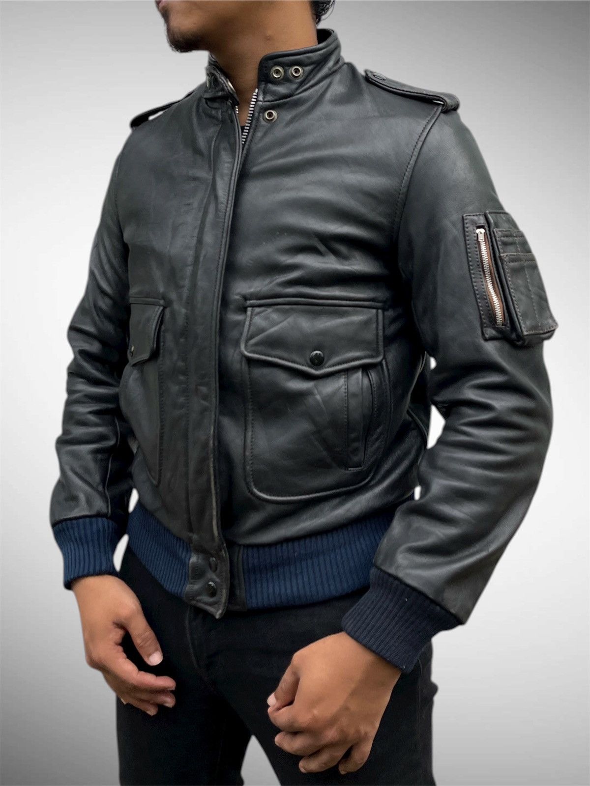 The Real McCoy's 🔥Vintage Us Air Force Genuine Leather Flight Bomber Jacket Size US S / EU 44-46 / 1 - 2 Thumbnail