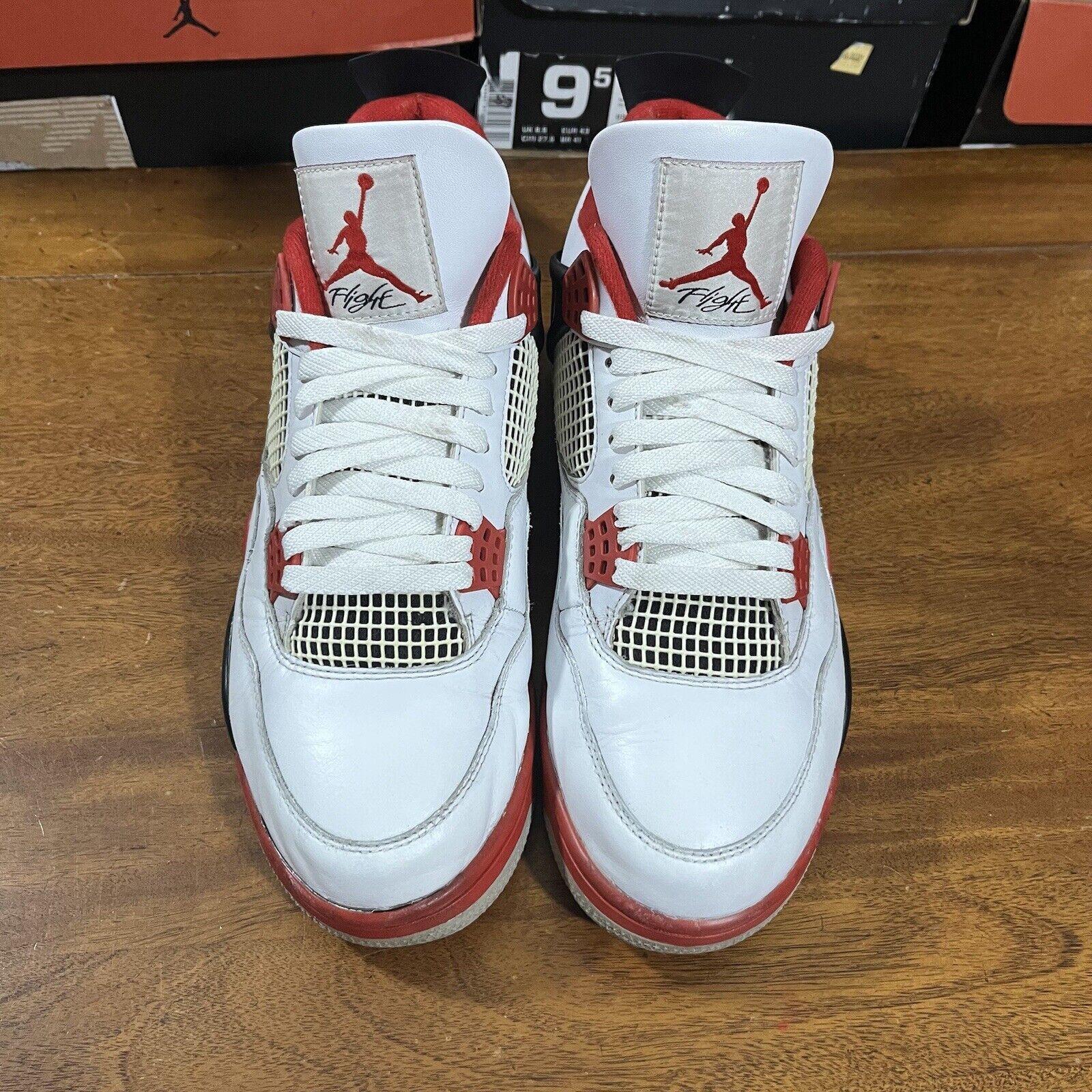 Jordan Brand Size 11 - Jordan 4 Retro OG Mid Fire Red Size US 11 / EU 44 - 4 Thumbnail