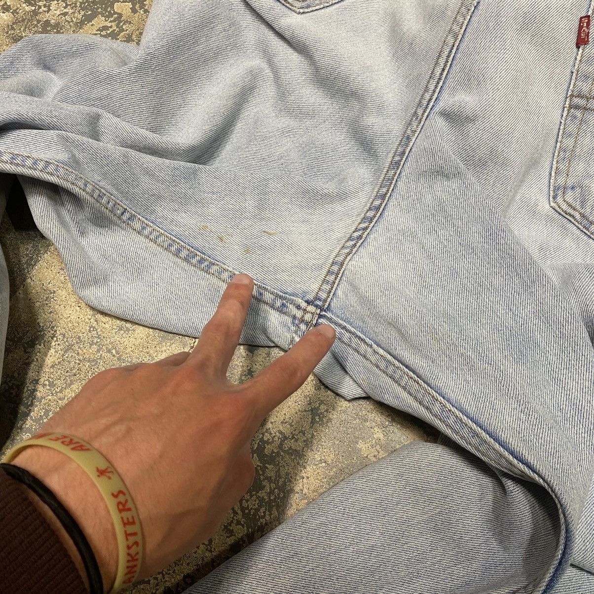 Japanese Brand × Levi's × Vintage Vintage Levis 550 Light Wash Relaxed Fit Denim Jeans 90s Size US 33 - 5 Thumbnail