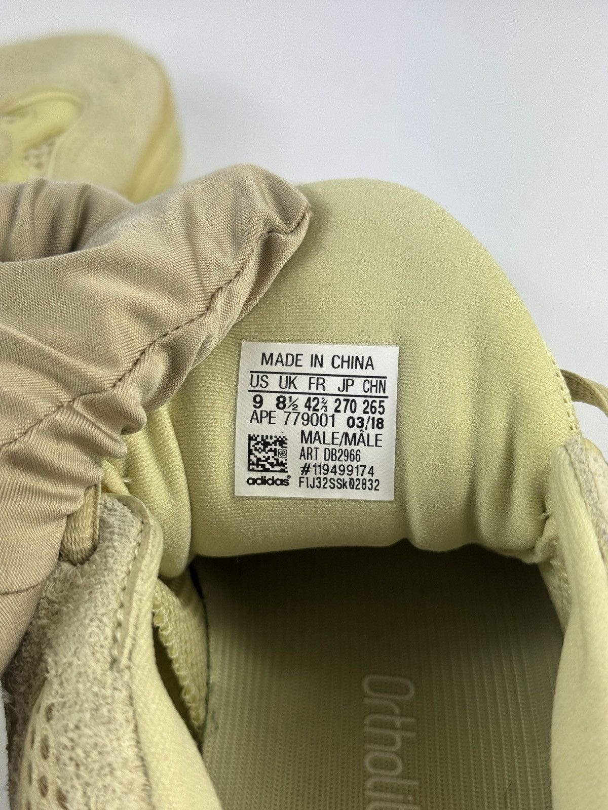 Yeezy ADIDAS YEEZY 500 SUPER MOON YELLOW SNEAKERS Size US 9 / EU 42 - 7 Thumbnail