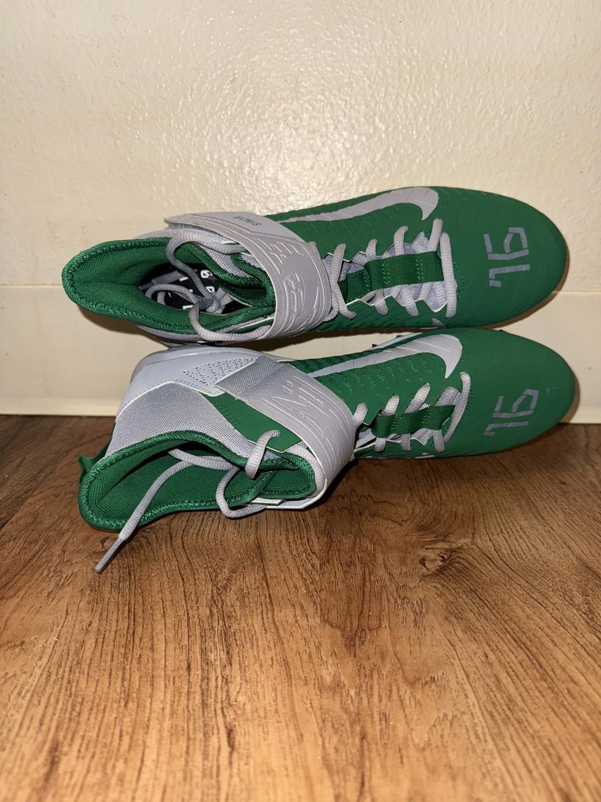 Nike Nike Alpha Menace Pro 2 Mid Pine Green Size US 10 / EU 43 - 5 Thumbnail