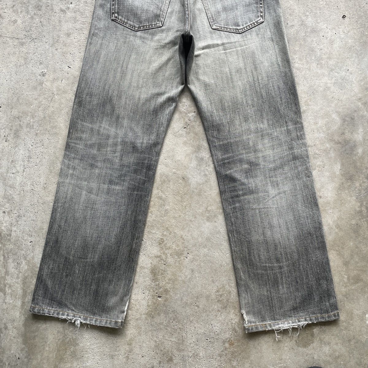 Japanese Brand × Jean × Vintage Vintage Japan Distressed Black Faded Jeans Pants Denim W30 Size US 30 / EU 46 - 11 Thumbnail