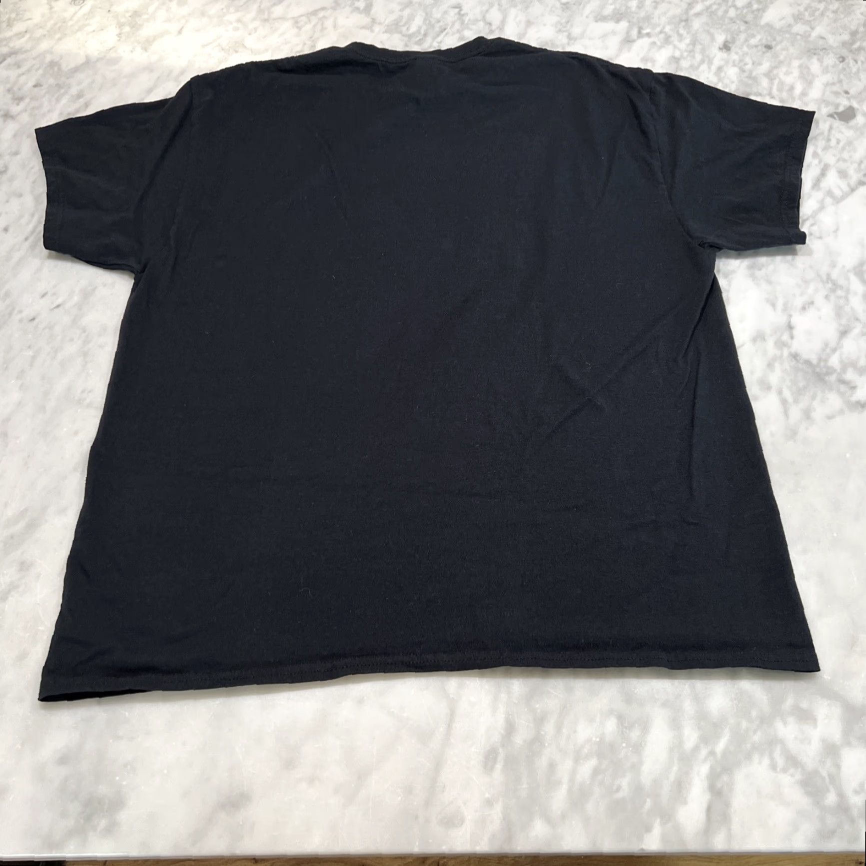 Gildan 2022 Burning Man XL Graphic Black T Shirt Gildan Tag Men Short Sleeve Crew Neck Cotton Graphic Print Shirt Regular Pattern Music Vintage: No Men Size US XL / EU 56 / 4 - 5 Thumbnail