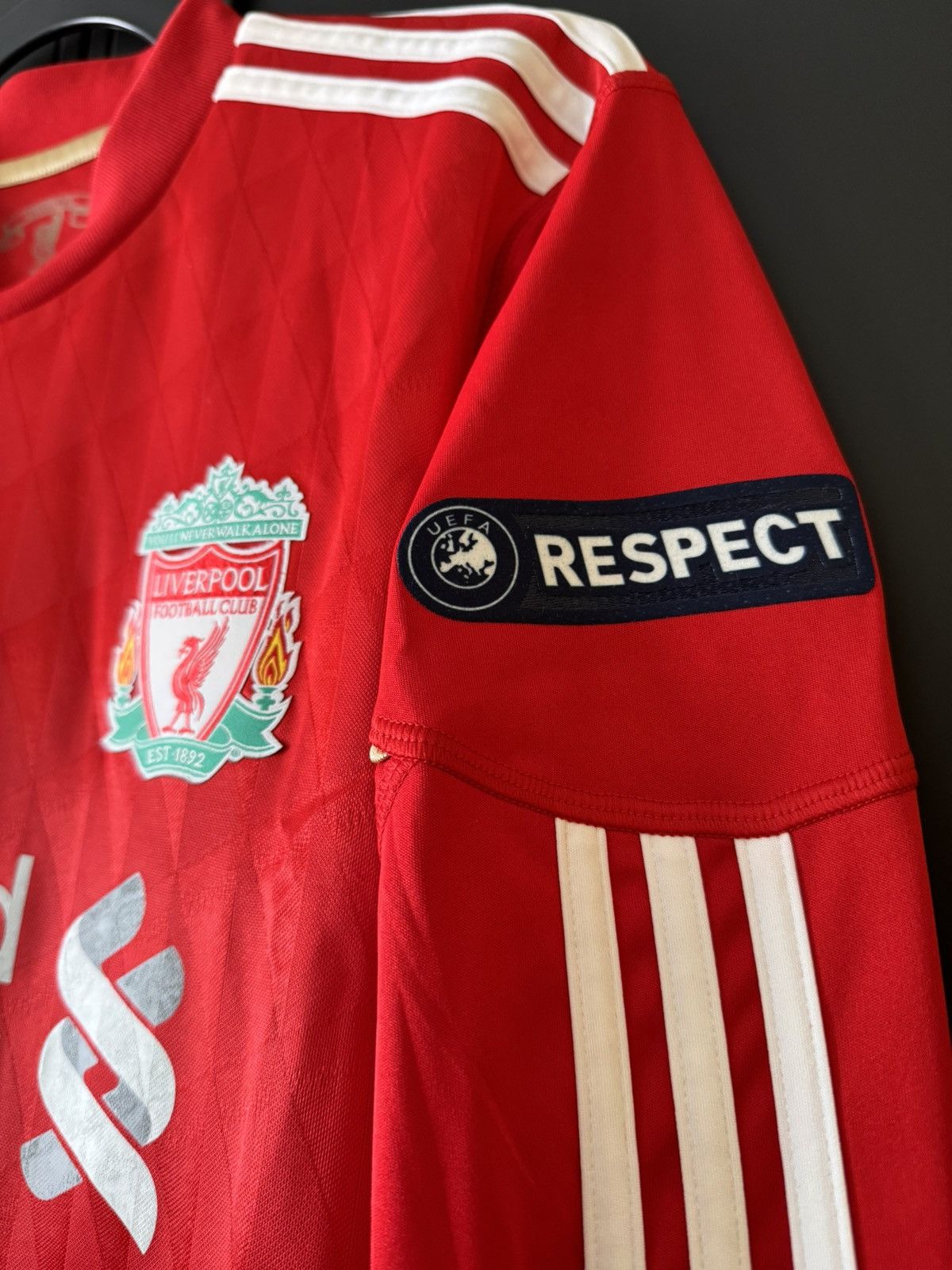 Adidas Liverpool 2010-12 Home L/S GERRARD - P96693 - (S) Size US S / EU 44-46 / 1 - 4 Thumbnail