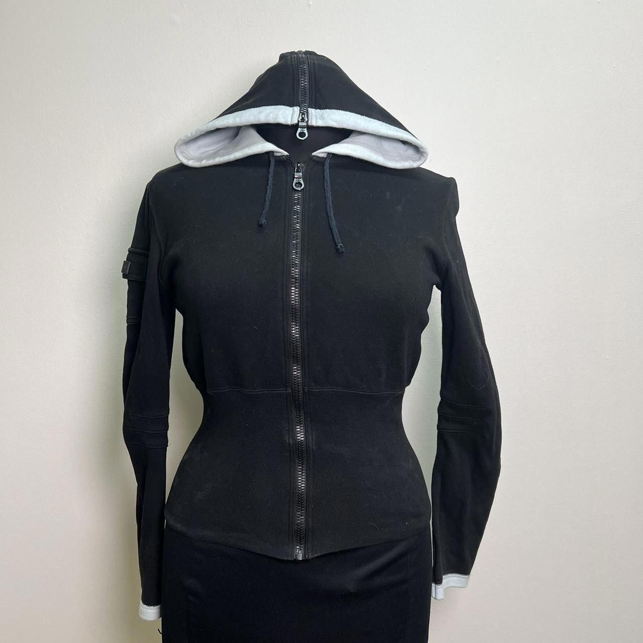 Chanel Chanel Black Hoody Size S / US 4 / IT 40 - 1 Thumbnail