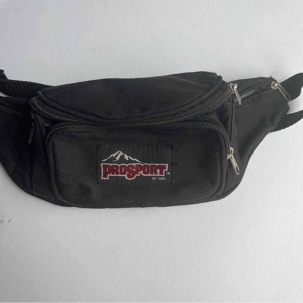 Champs Sport Vintage ProSport Black Fanny Pack 5 Pockets Pouch Y2K 90's Size ONE SIZE - 1 Thumbnail