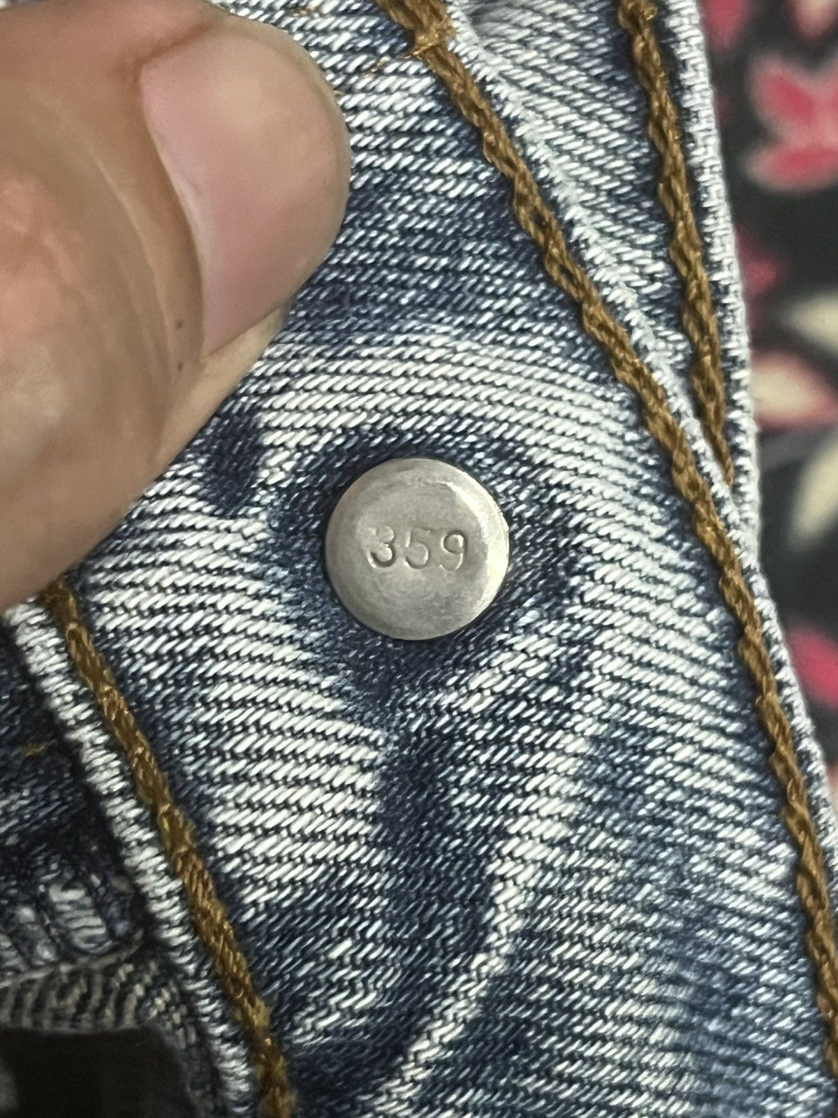 Levi's ⚡️Straight Leg⚡️Vintage Levi’s 512 Light Blue Wash Frayed Jean Size US 31 - 6 Thumbnail