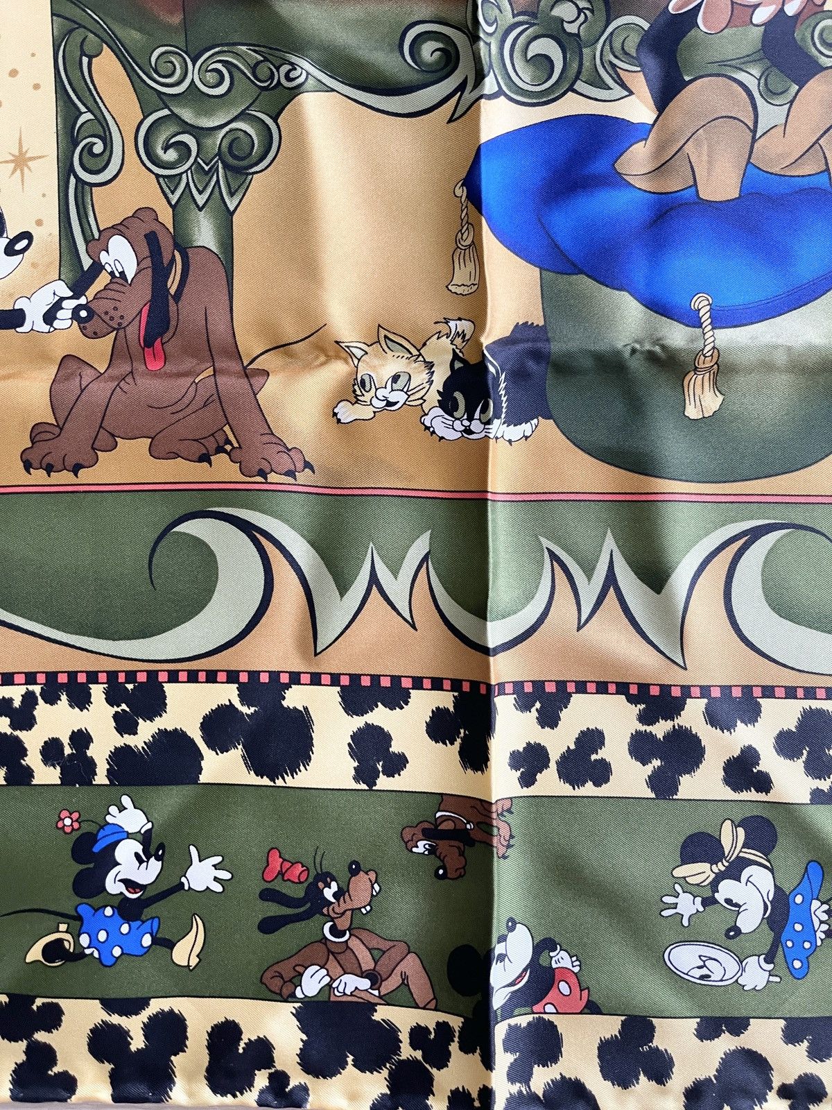 Disney “Walt Disney Gallery” by Theodora Lukanow Mickey Silk Scarf Size ONE SIZE - 6 Thumbnail