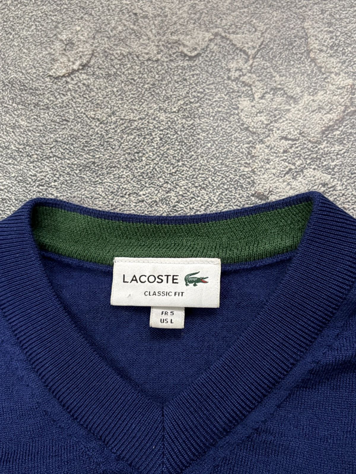 Lacoste Lacoste Men's V-Neck Sweater Navy Blue 100% Wool Size L / 5 Size US L / EU 52-54 / 3 - 3 Thumbnail