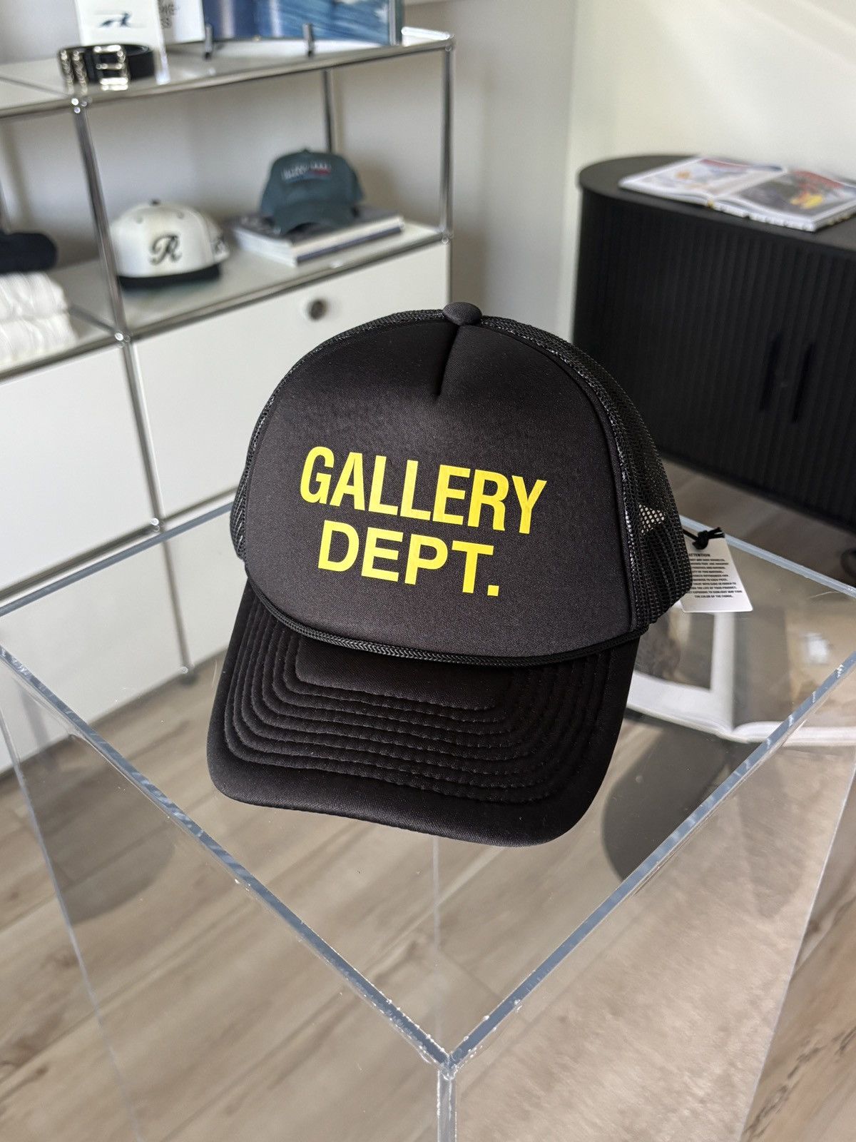 Gallery Dept. GALLERY DEPT BLACK LOGO SNAPBACK HAT Size ONE SIZE - 3 Thumbnail