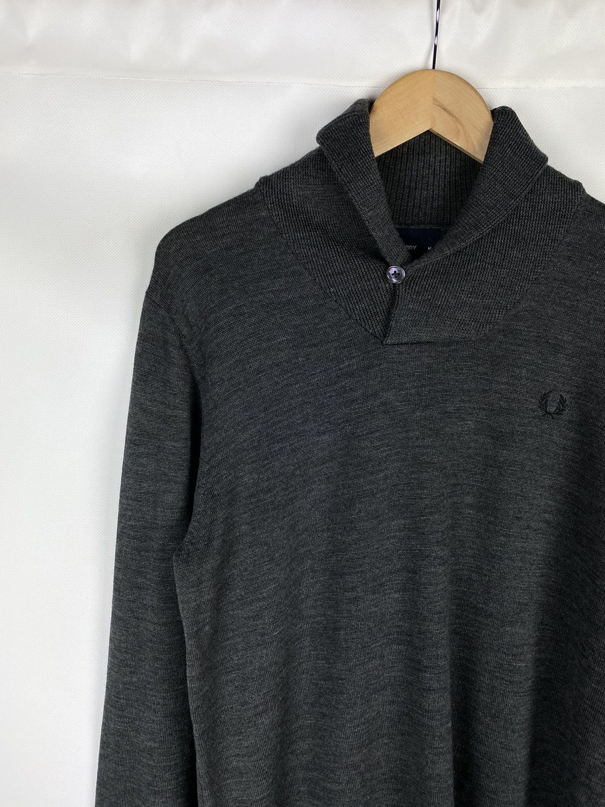 Fred Perry Fred Perry men’s merino wool shawl collar sweater pullover Size US M / EU 48-50 / 2 - 4 Thumbnail