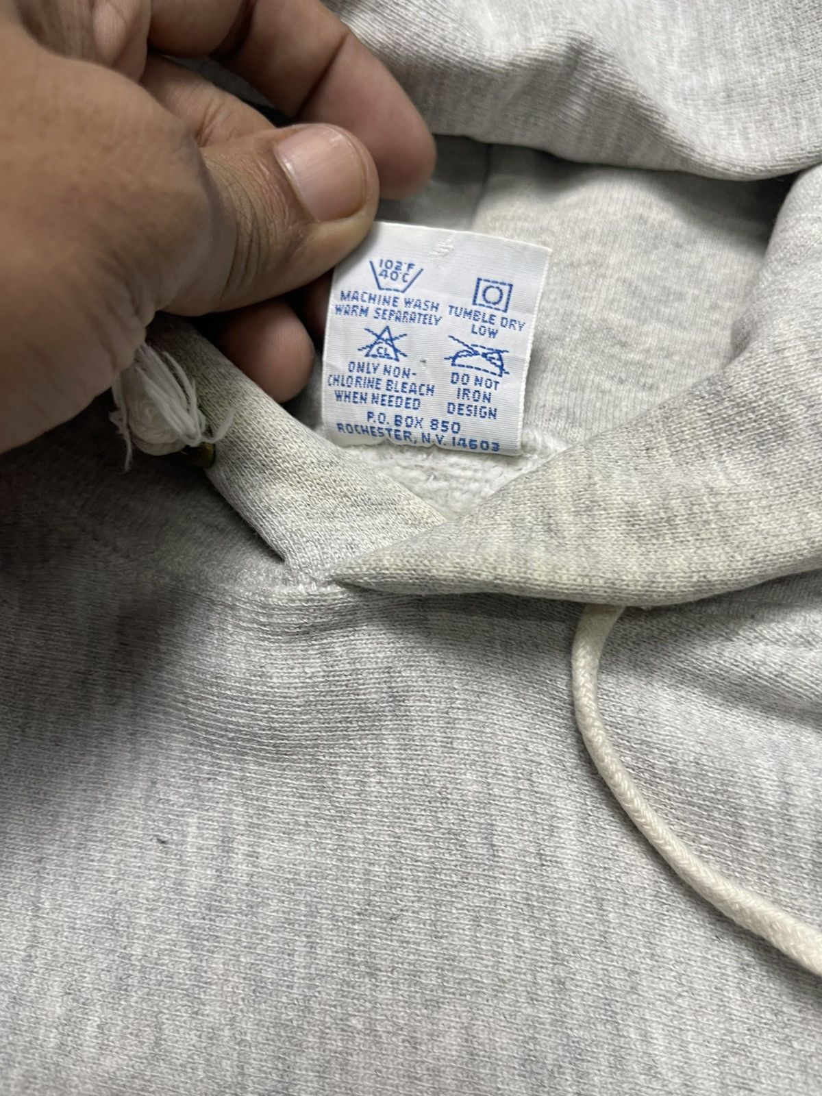 Champion 90s CHAMPION REVERSE WEAVE SPELLOUT HOODIE Size US M / EU 48-50 / 2 - 8 Thumbnail
