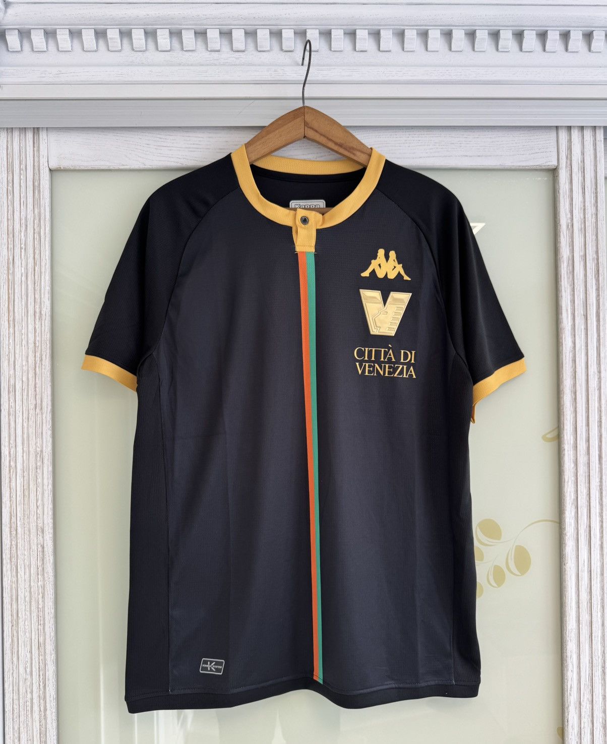 Kappa Venezia 2023-2024 Home Soccer Jersey Football Kit Shirt Size US L / EU 52-54 / 3 - 1 Thumbnail