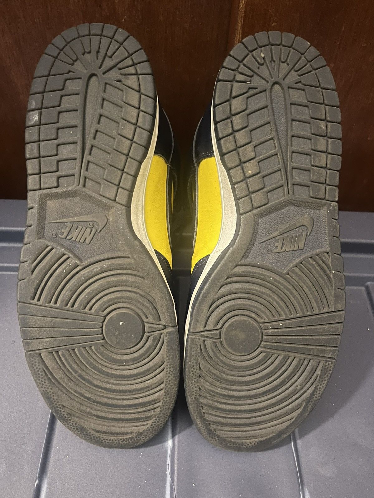 Nike Nike Dunk High QS Michigan Wolverines Size US 9.5 / EU 42-43 - 5 Thumbnail