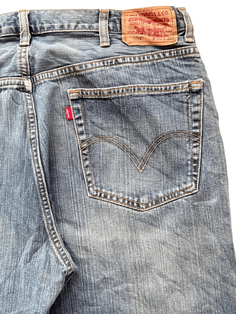 Levi's Vintage Levi's 559 Blue Faded Washed Relaxed Straight Jeans Size US 40 / EU 56 - 13 Thumbnail