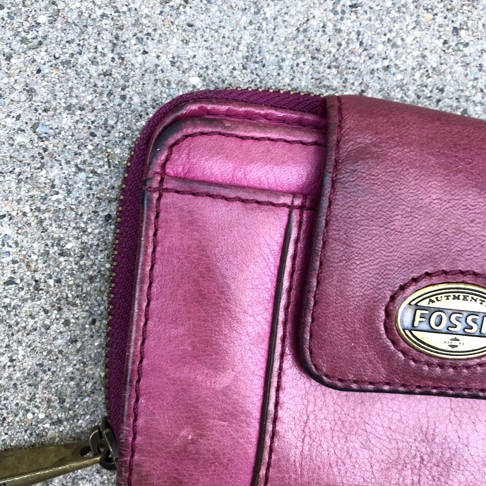 Fossil Vintage Fossil Explorer Leather Wallet Bifold Purple 6" x 4" Womens One Size Leather Purple Credit Card Wallet Size ONE SIZE - 4 Thumbnail