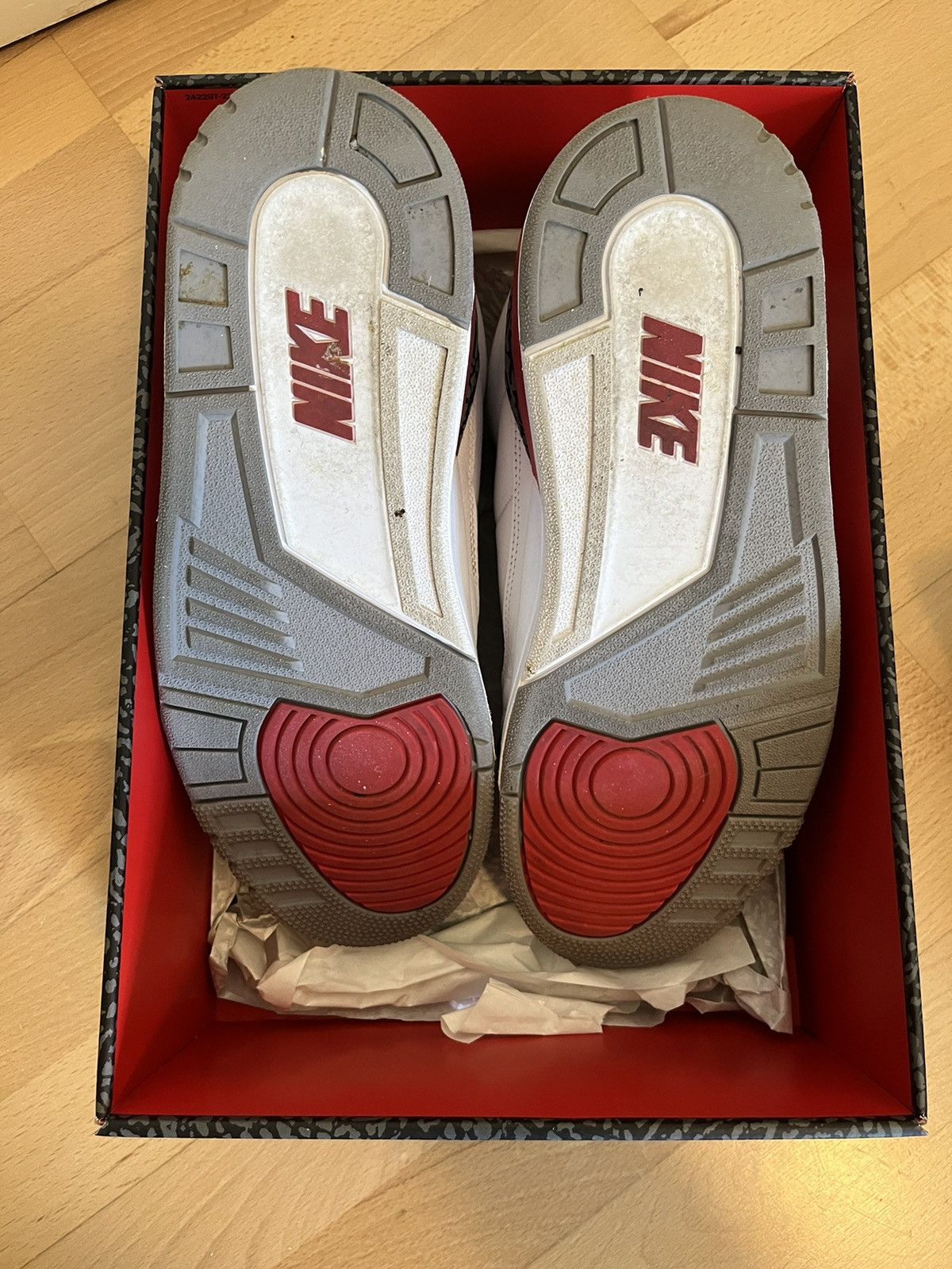 Jordan Brand Air Jordan 3 Retro Size US 10 / EU 43 - 4 Thumbnail